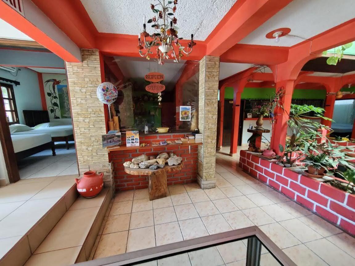 Hotel & Hostal Yaxkin Copán Εξωτερικό φωτογραφία