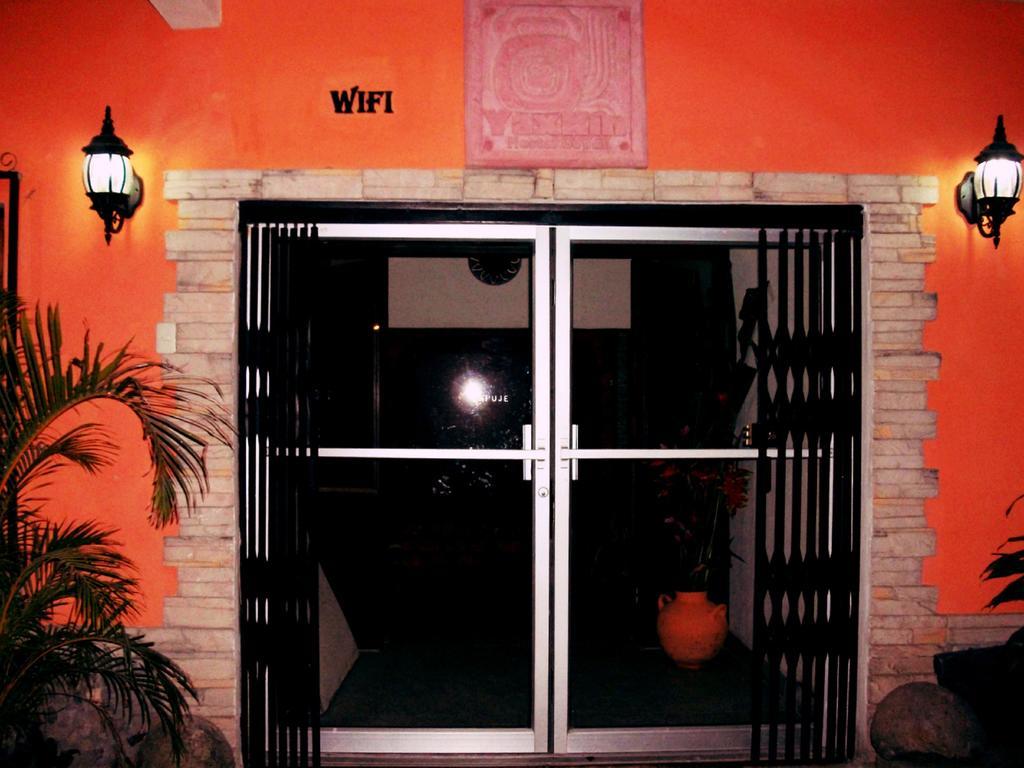 Hotel & Hostal Yaxkin Copán Εξωτερικό φωτογραφία