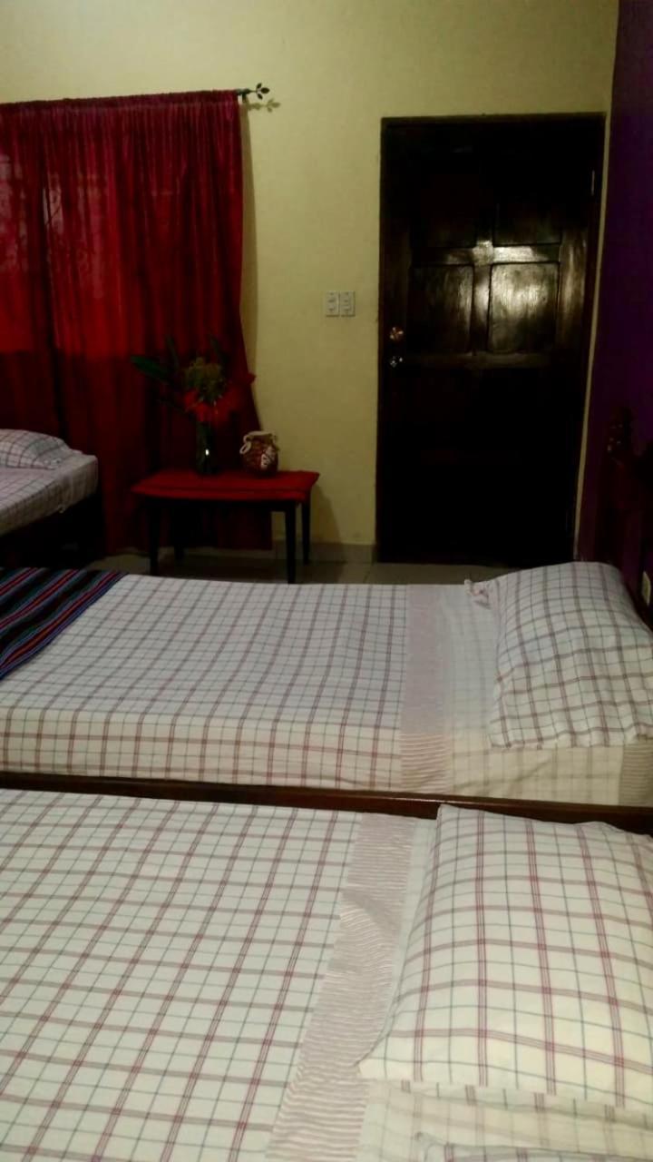 Hotel & Hostal Yaxkin Copán Εξωτερικό φωτογραφία